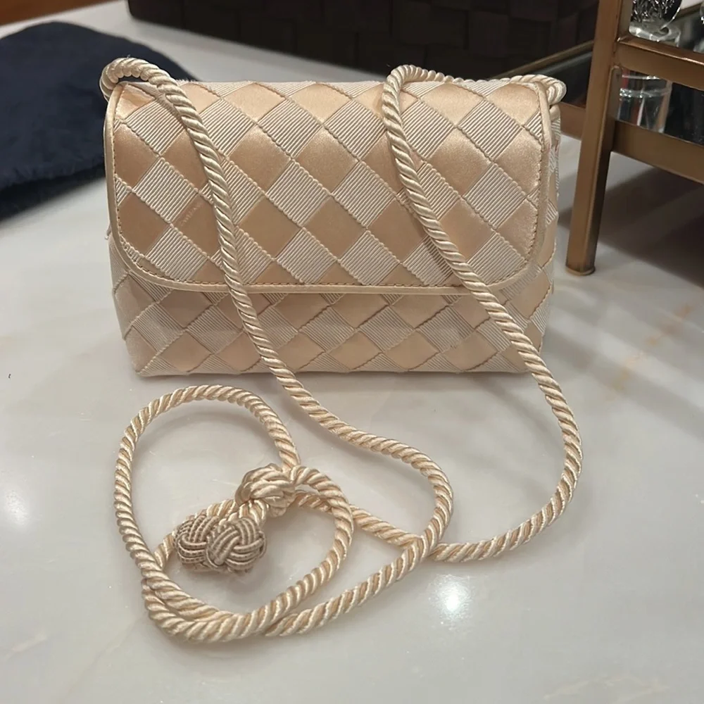 Bottega Venetta cream cocktail bag - Picture 5 of 5